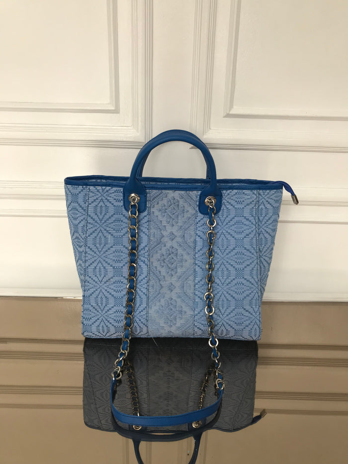 M - Powder Blue