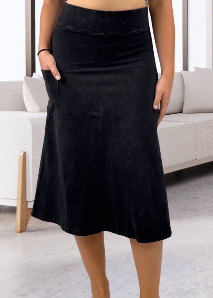 Alyssa Cotton Skirt Black Denim - Versatile Style for Every Occasion