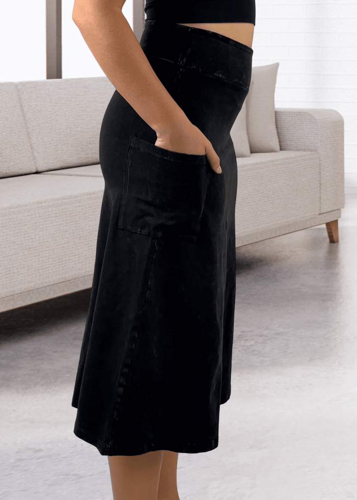 Alyssa Cotton Skirt Black Denim - Versatile Style for Every Occasion - RFE Marketing Ventures