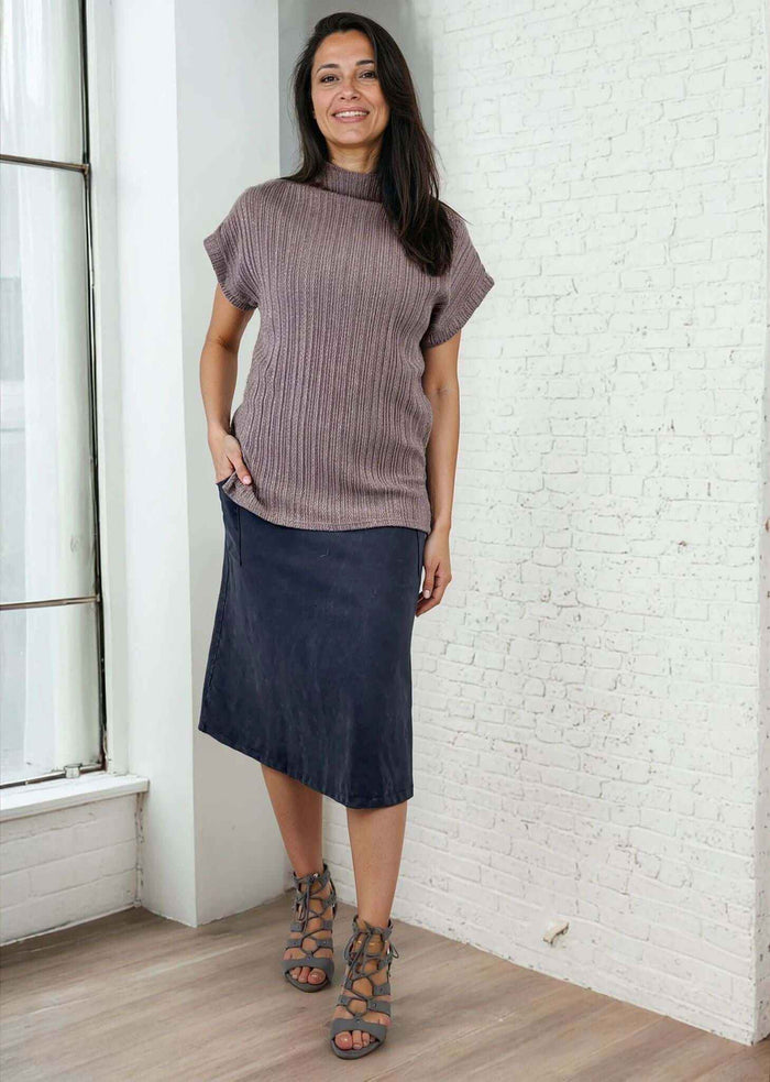 Alyssa Cotton Skirt Dark Grey-Blue Denim - Stylish and Versatile Fashion Essential