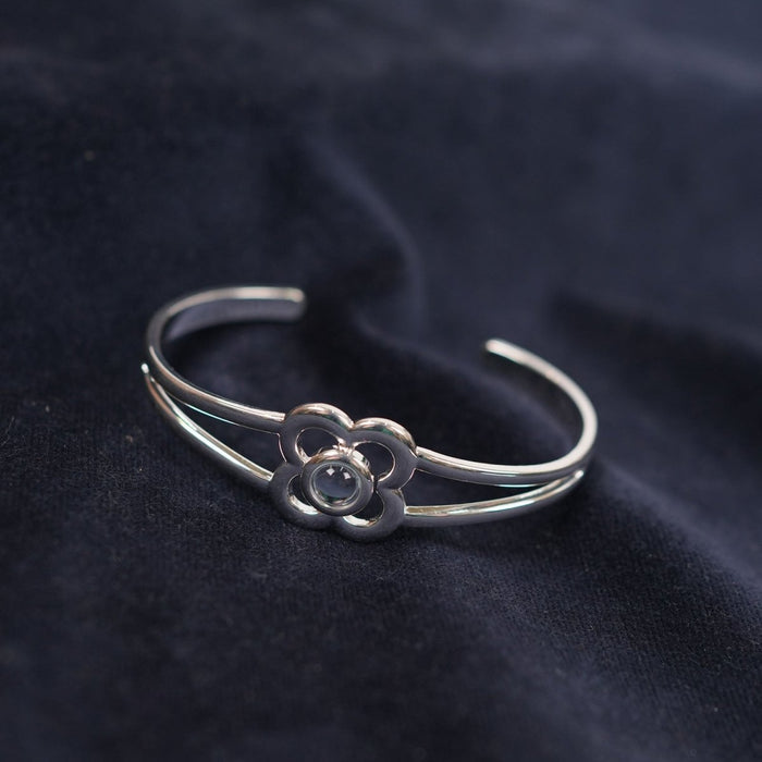 Art Pewter Birthstone Bangle - Silver Plated Pewter - Made in Scotland - December (Turquoise) - Heritage Of Scotland -