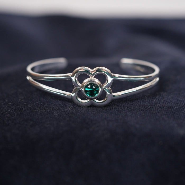 Art Pewter Birthstone Bangle - Silver Plated Pewter - Made in Scotland - May (Emerald) - Heritage Of Scotland -