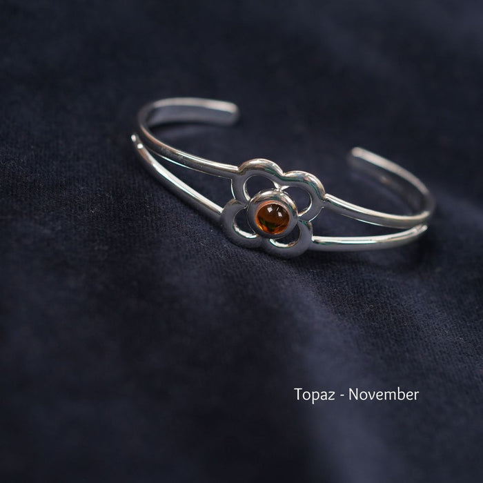 Art Pewter Birthstone Bangle - Silver Plated Pewter - Made in Scotland - November (Topaz) - Heritage Of Scotland -