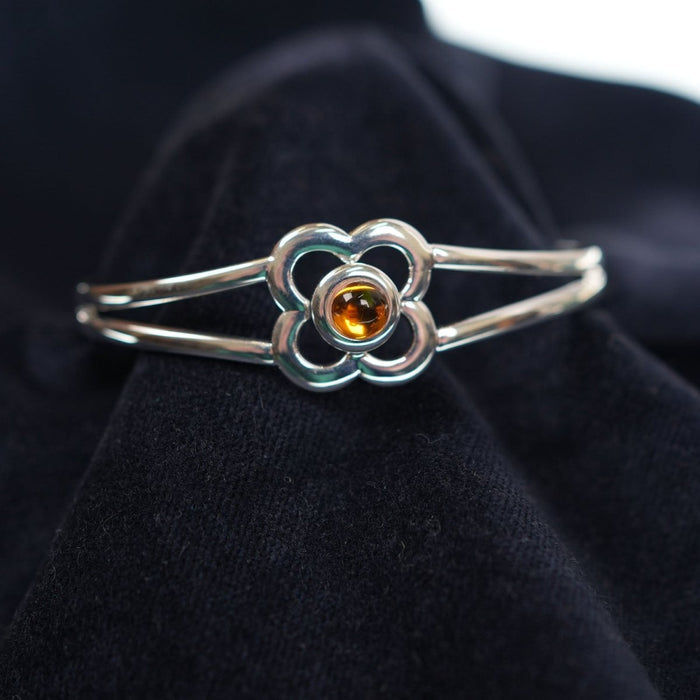 Art Pewter Birthstone Bangle - Silver Plated Pewter - Made in Scotland - November (Topaz) - Heritage Of Scotland -