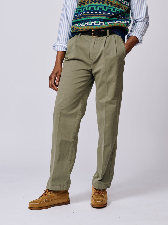Aubin Khaki Barnstable Relaxed Fit Chino | Chinos