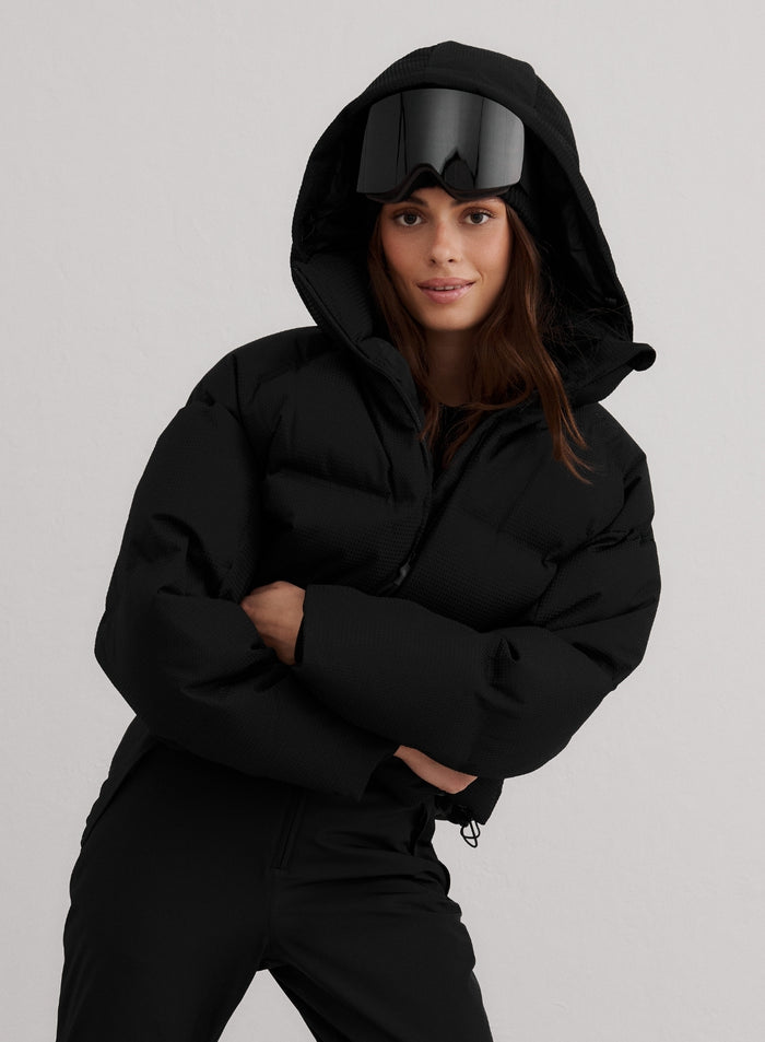 Black Cortina Ski Set