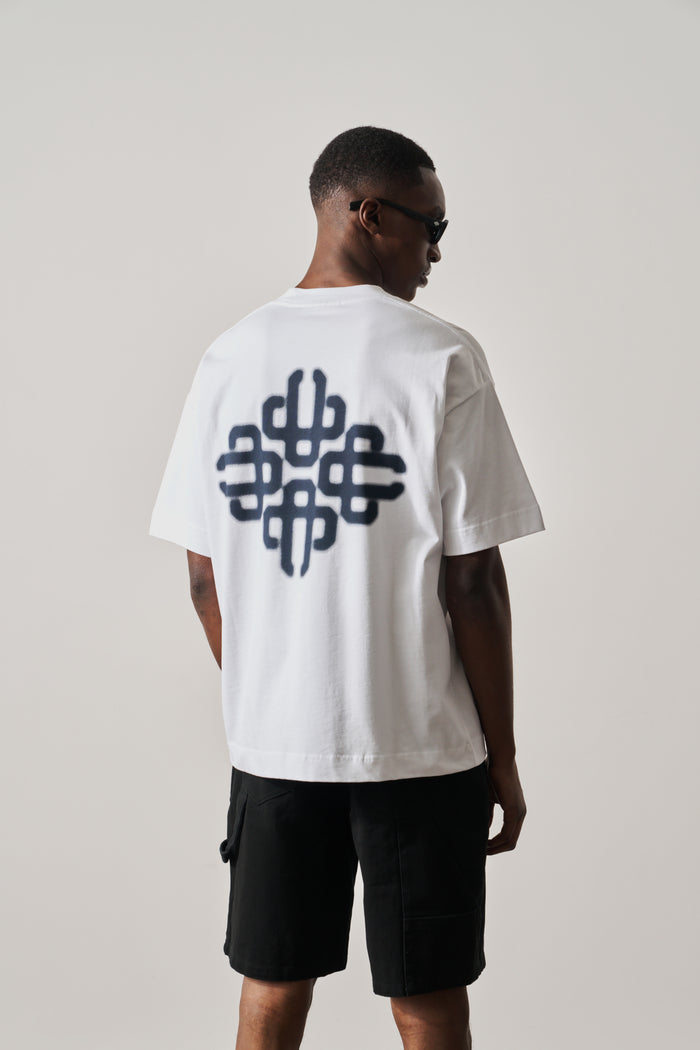BLURRED GRAPHIC EMBLEM T-SHIRT - NAVY