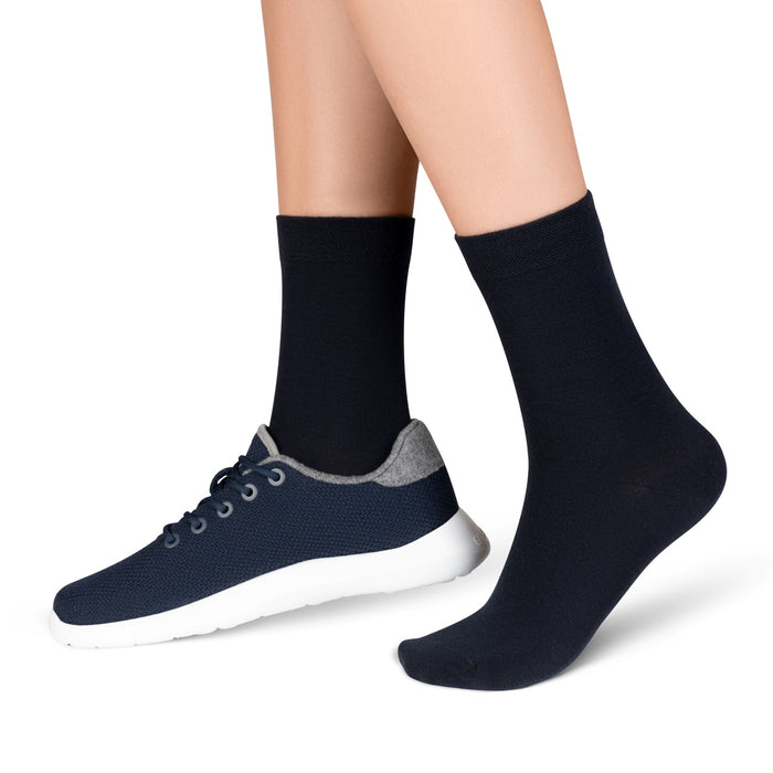 Giesswein Merino Business-Socken - bleu foncé 548