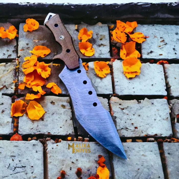 Custom Damascus Tracker Bowie Knife: Precision Meets Durability in Every Cut - RFE Marketing Ventures