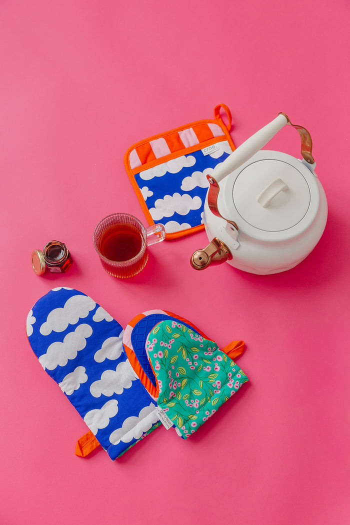 Day and Night: 2 Mini Mitt + 1 Pot Pad Bundle Pack