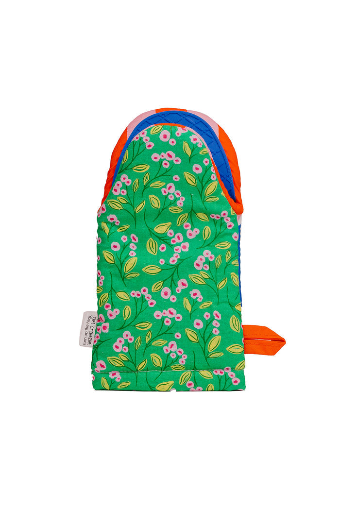 Day and Night: 2 Oven Mitt + 1 Pot Pad Bundle Pack