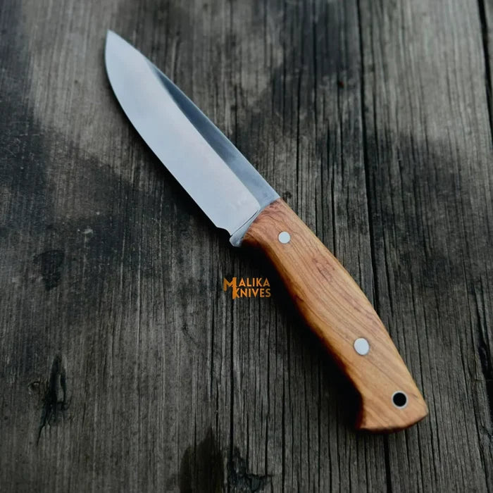 Durable Bushcraft Hunting Knife - Elevate Your Outdoor Experience - RFE Marketing Ventures