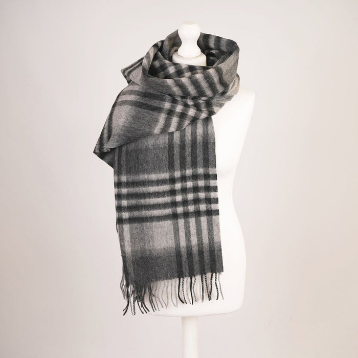 Edinburgh Lambswool Tartan Stole - Soft Luxury Check Wrap with Fringe - Chequer Tartan Dark Grey - Heritage Of Scotland -