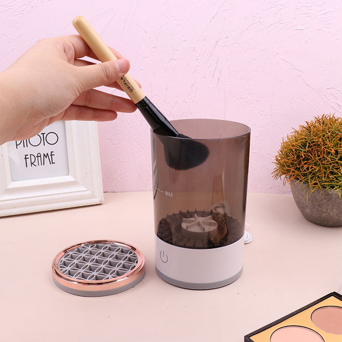 Effortless Clean with Our Rechargeable Makeup Brush Cleaner