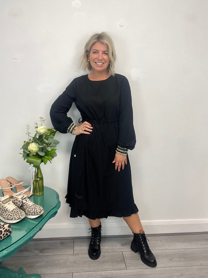 Erin Drawstring Midi Dress (Black) Curve