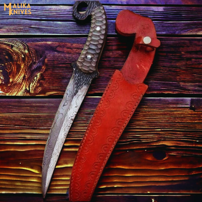 Experience Precision and Durability with the Damascus Ringtail Hunting Knife - RFE Marketing Ventures