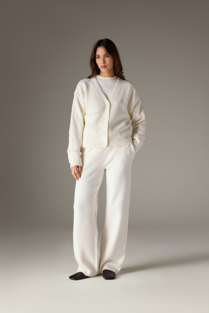 FLUFFY KNIT EMBLEM CARDIGAN - OFF-WHITE