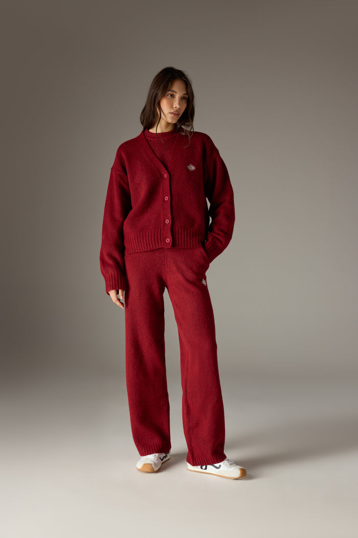FLUFFY KNIT EMBLEM EMBROIDERED CARDIGAN - BURGUNDY