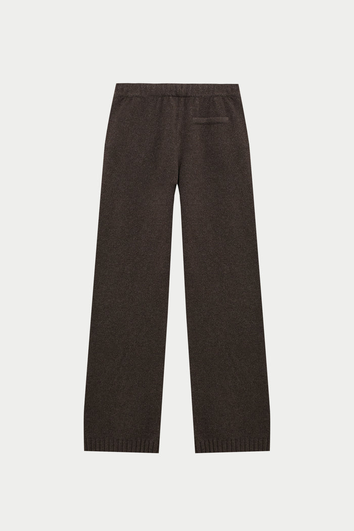 FLUFFY KNIT EMBLEM EMBROIDERED JOGGER - BROWN