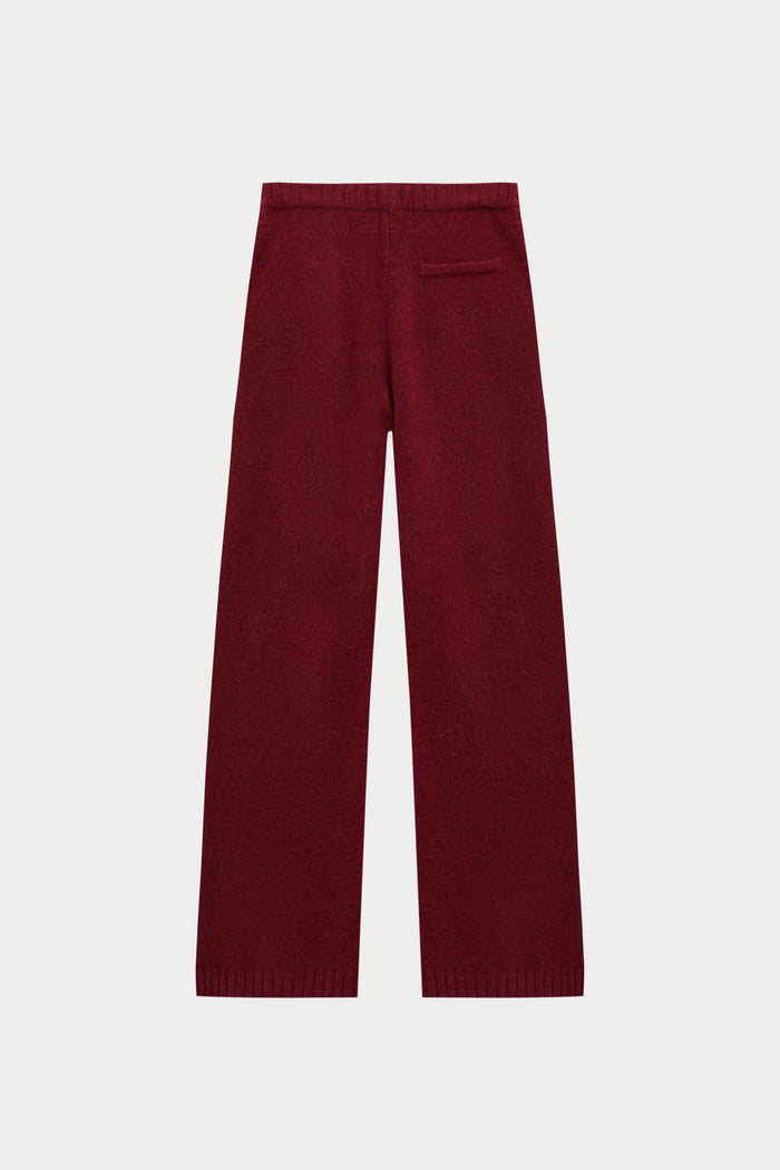 FLUFFY KNIT EMBLEM EMBROIDERED JOGGER - BURGUNDY