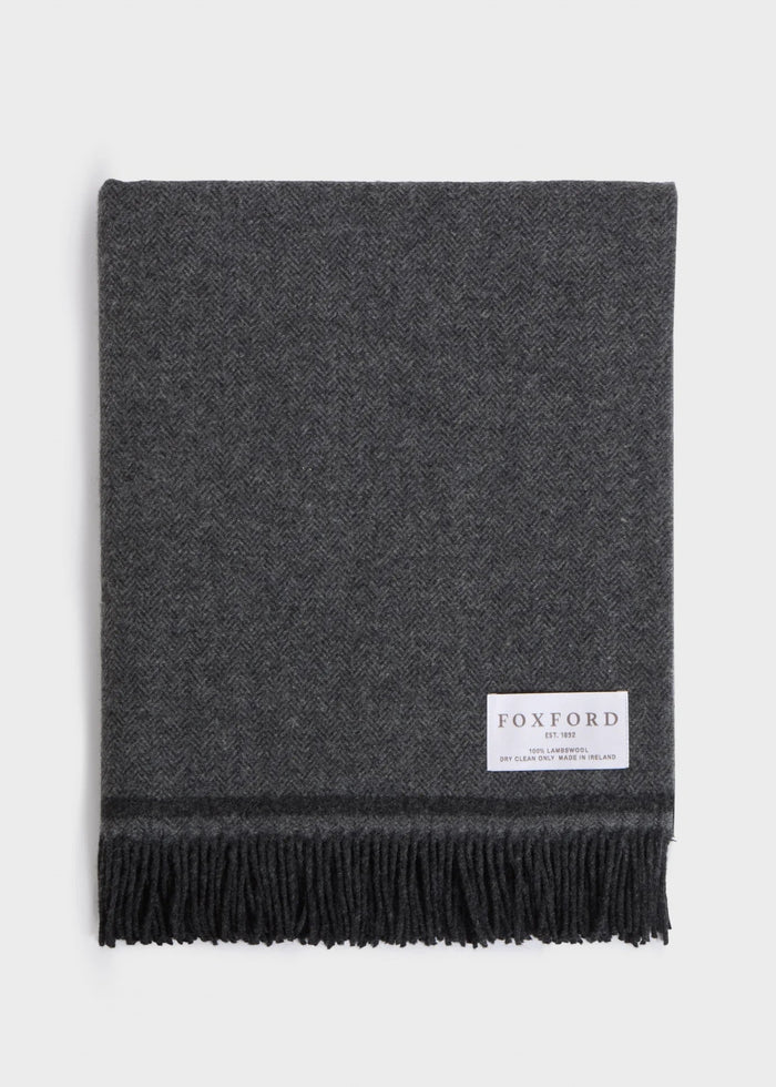 Foxford Cillian Lambswool Throw | Graphite