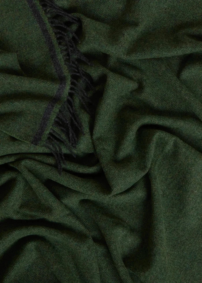 Foxford Lambswool Throw | Eoghan - Leaf Charcoal