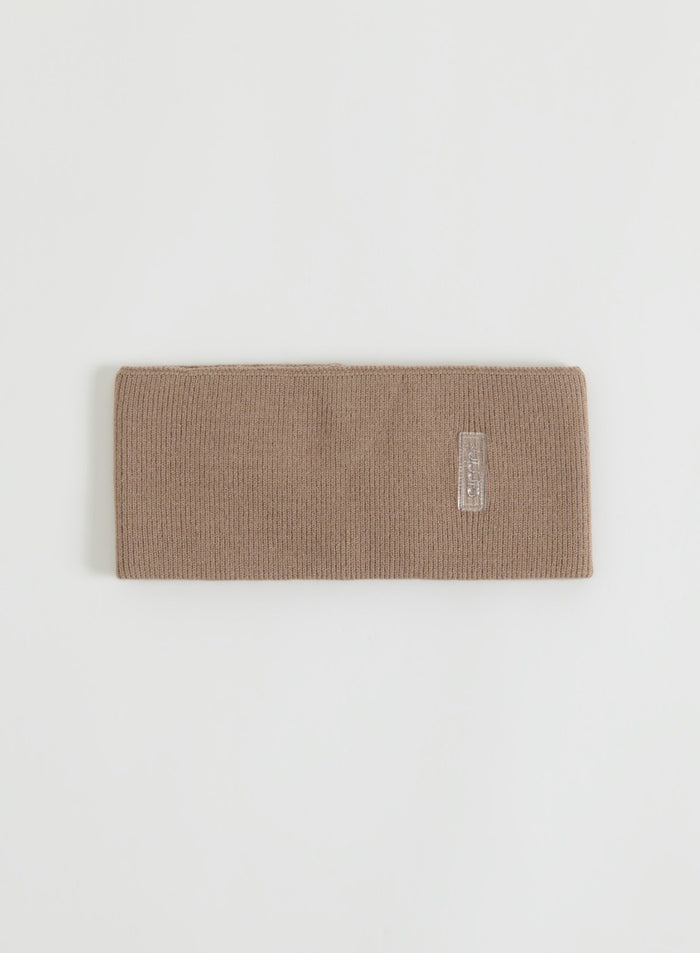 Hazelnut Outdoor Logo Headband tasokuvassa