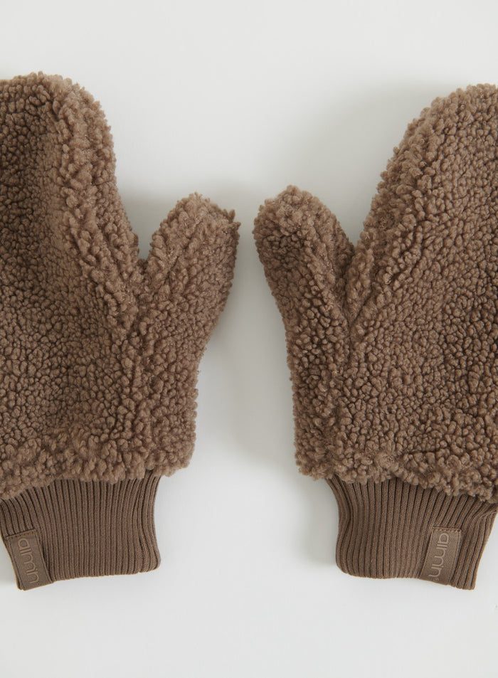 Hazelnut Pile Mittens -asettelukuva
