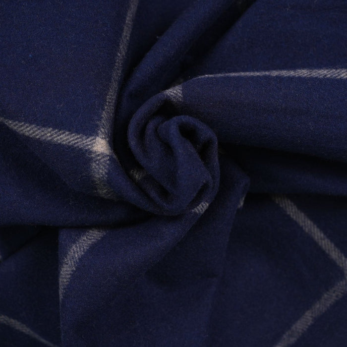 Highland Windowpane Wool Blend Throw Blanket with Tasselled Fringe - BLACK IRIS AND LATTE - Heritage Of Scotland -