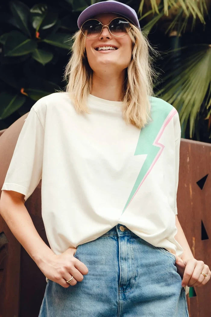 Kinsley Relaxed T-shirt  (Off-White, Lightning Flash)
