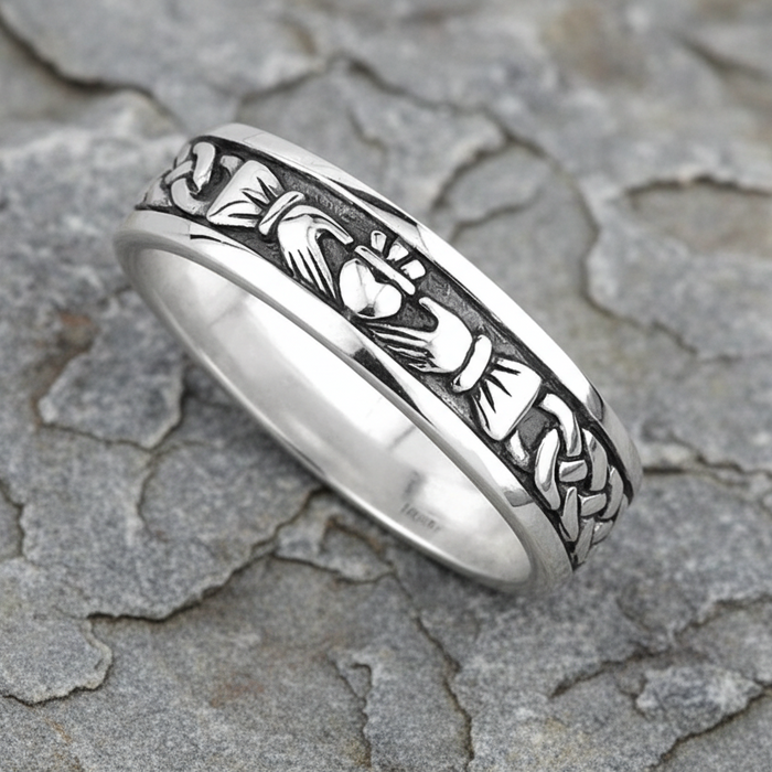 Ladies Oxidised Sterling Silver Claddagh Ring