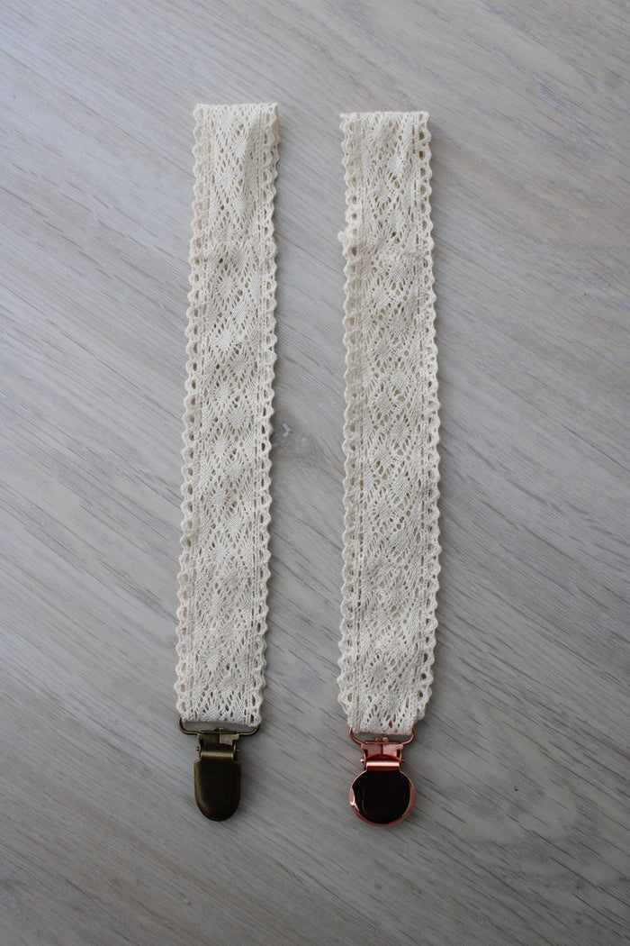 Little Threads Diamond Crochet Collection Pacifier Clip