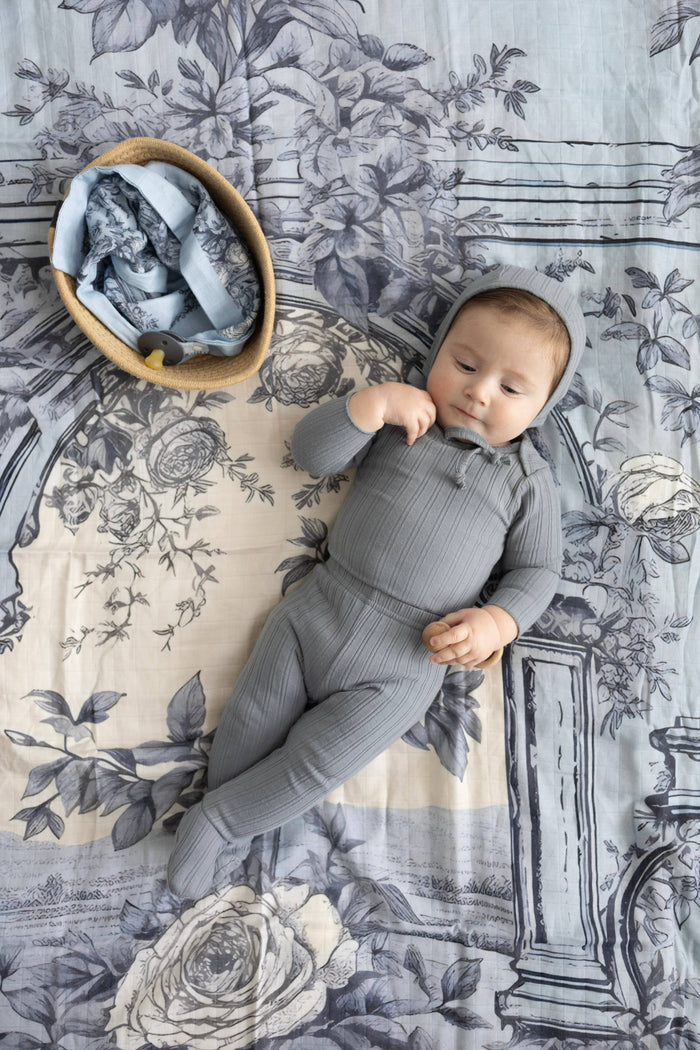 Little Threads The Garden Window Muslin Blanket