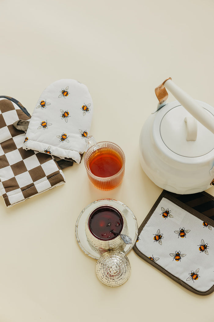 Milk and Honey: 2 Oven Mitt + 1 Pot Pad Bundle Pack