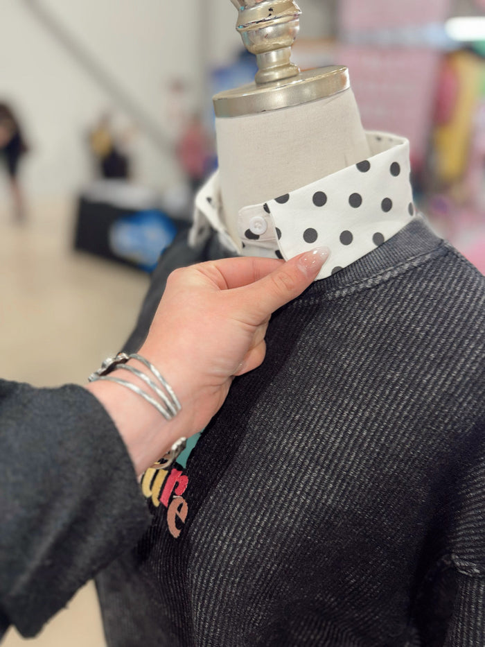 Polka Dot Collar