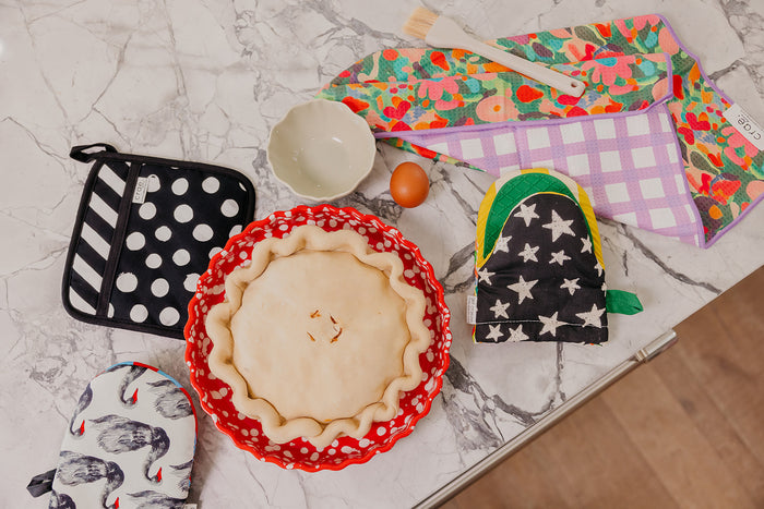 Polka Dottie: 2 Mini Mitt + 1 Pot Pad Bundle Pack