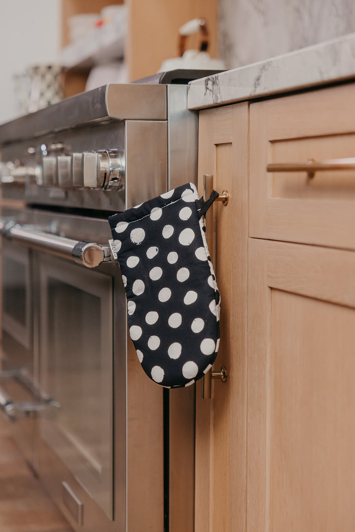 Polka Dottie: 2 Oven Mitt + 1 Pot Pad Bundle Pack