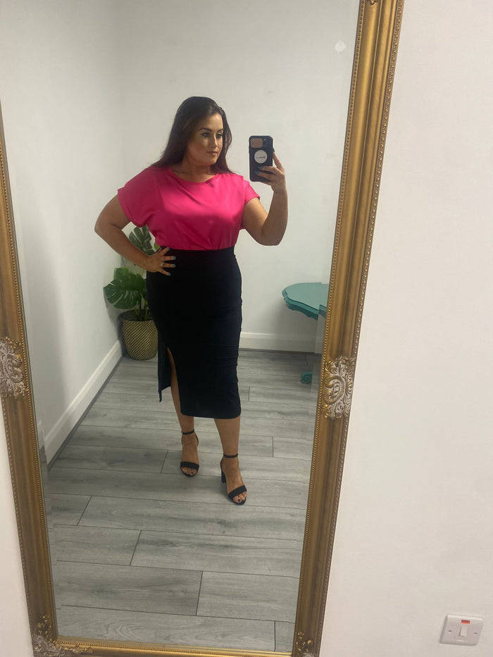 Riley Satin Top (Pink Yarrow)