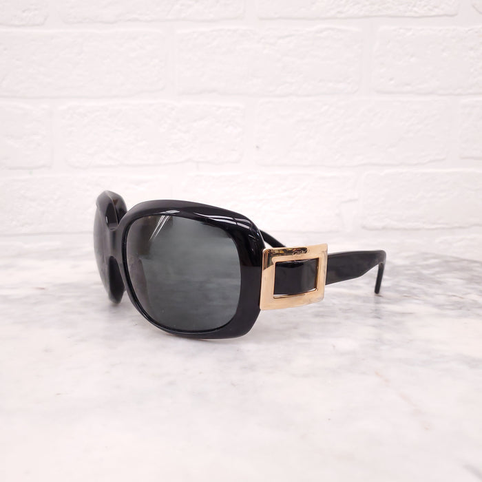 ROGER VIVIER BLACK SUNGLASSES WITH GOLD BUCKLE DETAIL