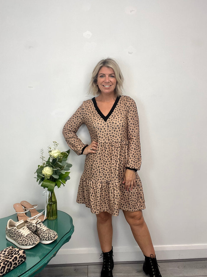 Sadhbh Smock Dress (Leopard)