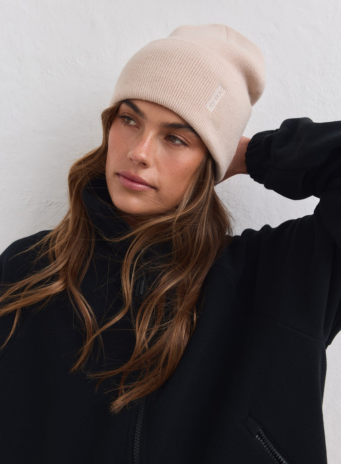 Sand Outdoor Logo Beanie
