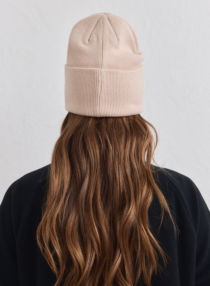 Sand Outdoor Logo Beanie