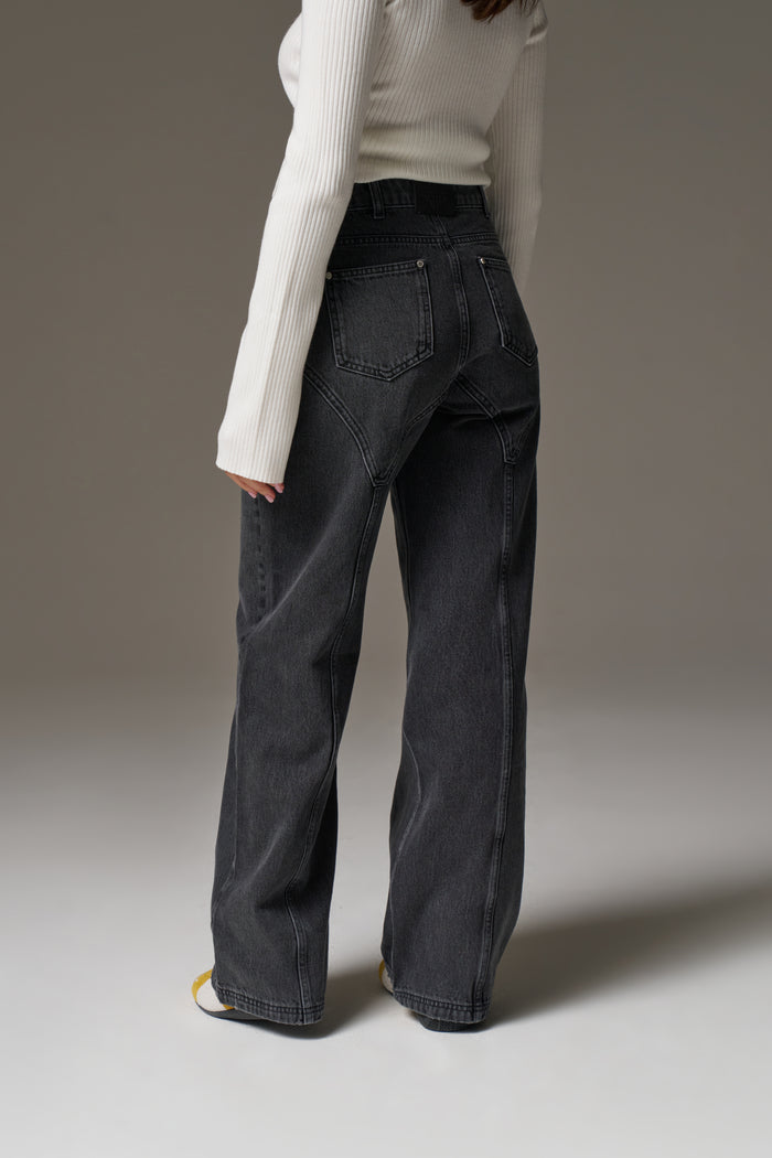 SEAM DETAIL WASHED JEANS - BLACK WASH