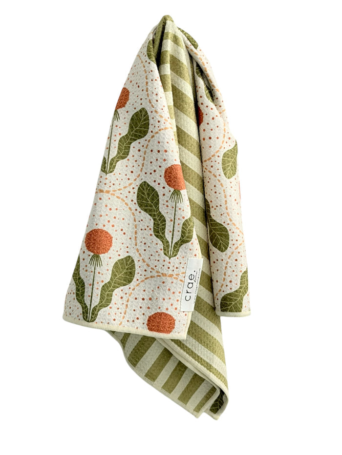 Sprout and Stripe: Reversible Hand Towel