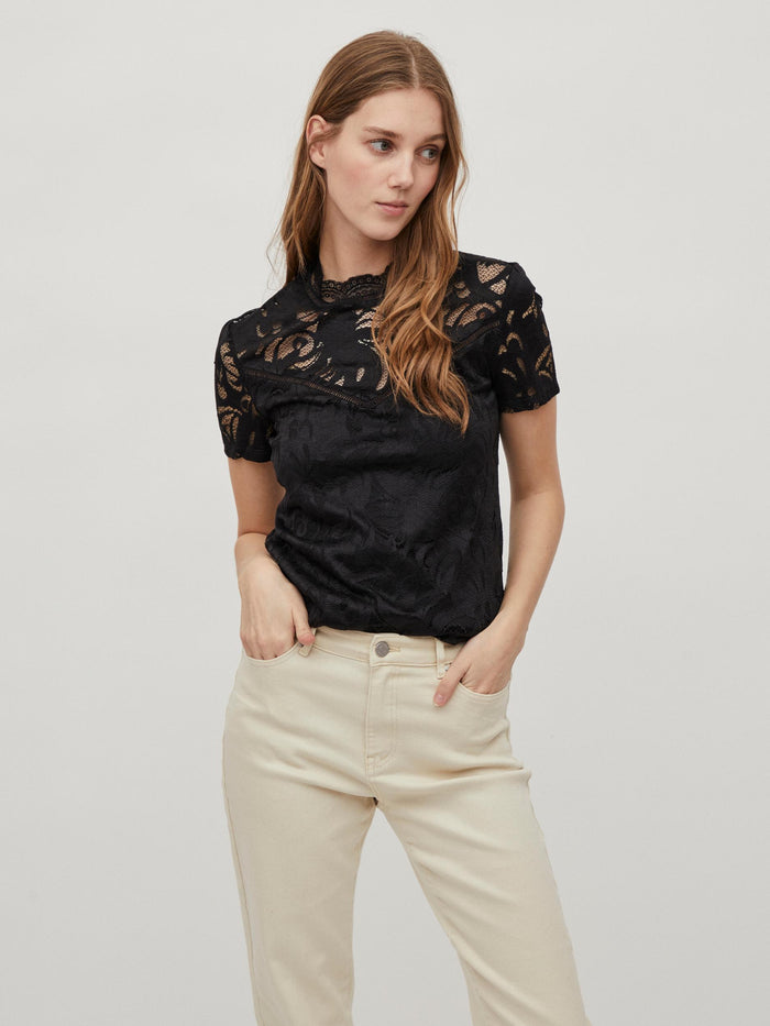 TASIA LACE TOP (BLACK)