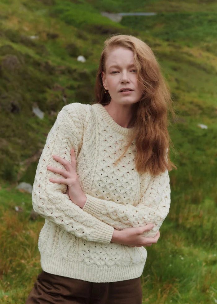 Unisex Aran Worsted Wool Sweater | Traditional Irish Knitwear | Natural
