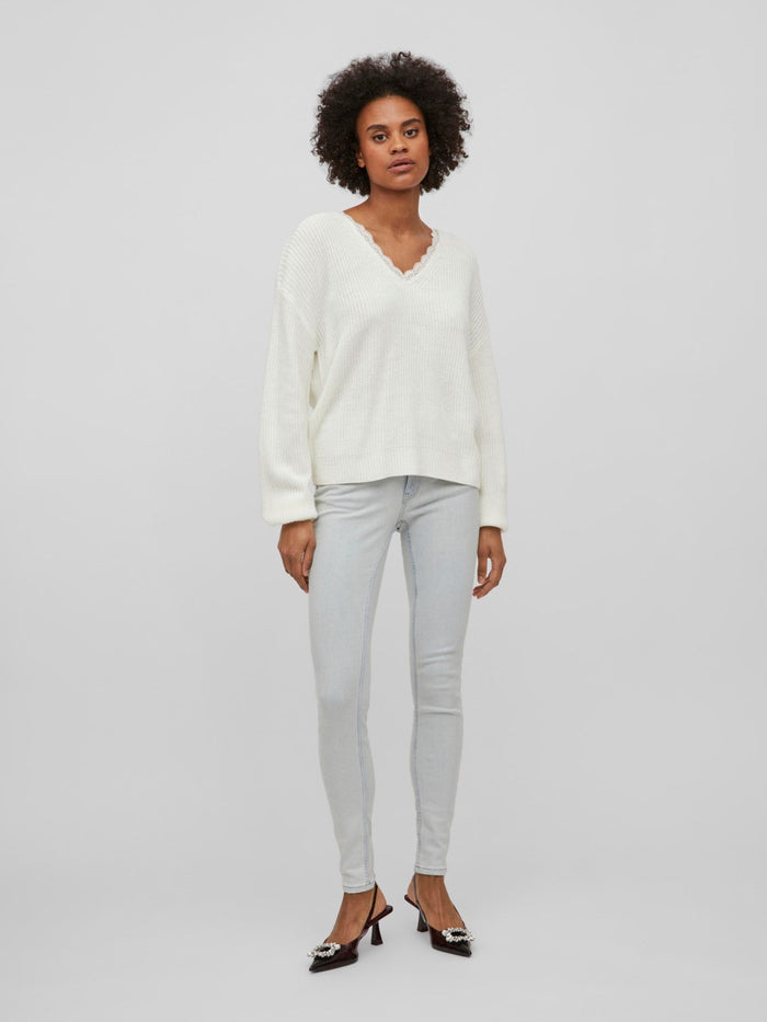 Viena V-Neck Lace Top (White Asylum)