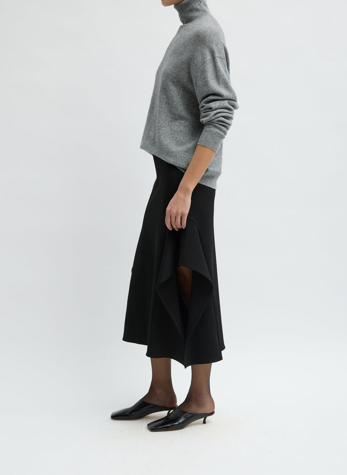 WASHABLE CASHMERE TNECK SWEATER