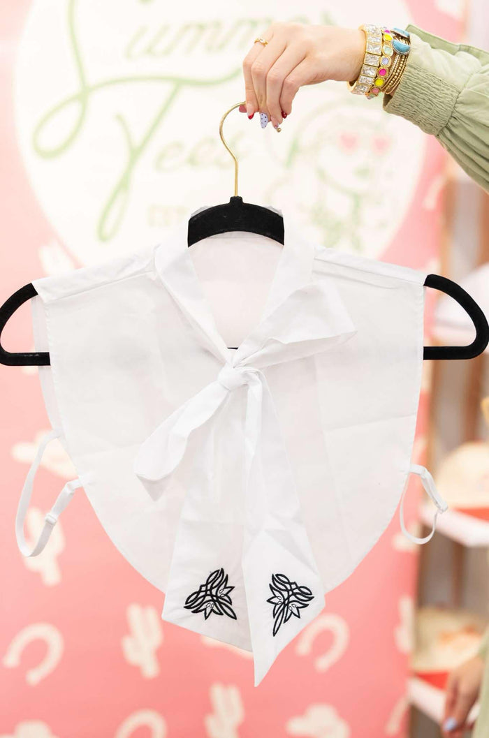 White Bow Collar