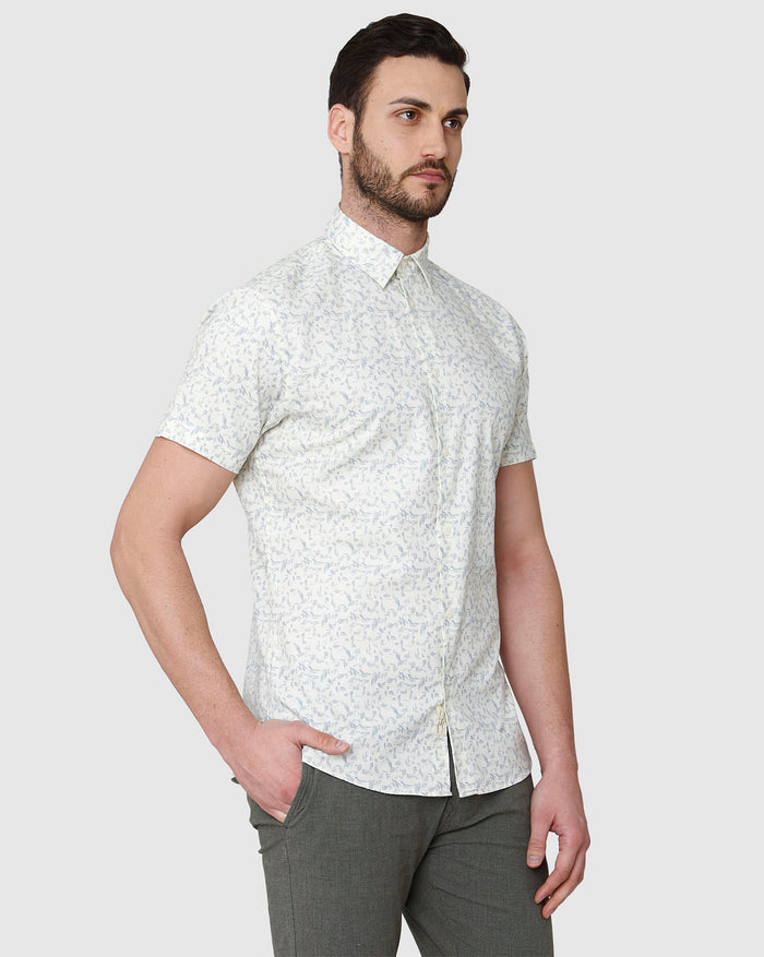 White Short Sleeves Shirt